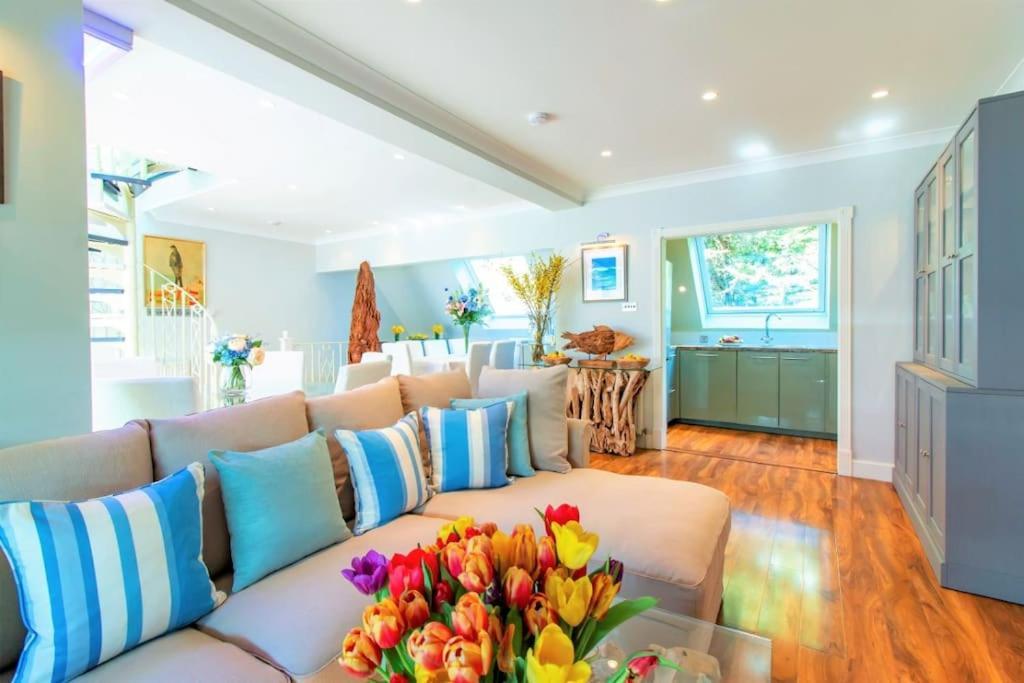 The Luxury Beach Property - Oceanbreeze Sandgate Eksteriør billede